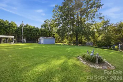 204 Memorial Drive, Clover, SC 29710 - Photo 29