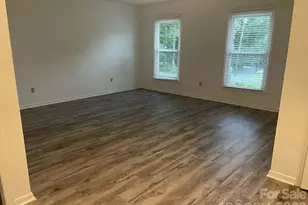 174 New Market Rd, Tryon, NC 28782 - Photo 5