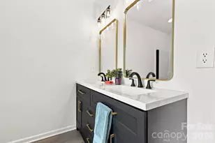 232 Wrayhill Dr, Charlotte, NC 28262 - Photo 15