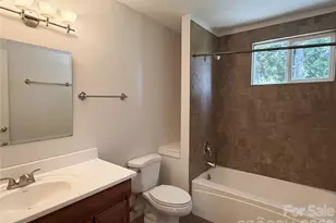 7109 Ramsgate Rd, Charlotte, NC 28270 - Photo 39