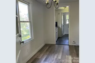 827 Forest Street, Hendersonville, NC 28739 - Photo 13