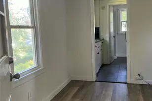 827 Forest St, Hendersonville, NC 28739 - Photo 13