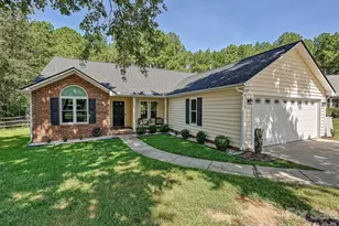 4719 Granite Ct, Indian Trail, NC 28079 - Photo 1