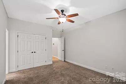 7832 Chapel Creek Drive, Denver, NC 28037 - Photo 23