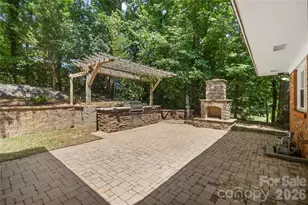 213 Dogwood Dr, Mount Holly, NC 28120 - Photo 21