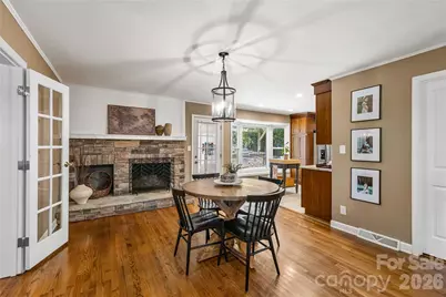 213 Dogwood Drive, Mount Holly, NC 28120 - Photo 3
