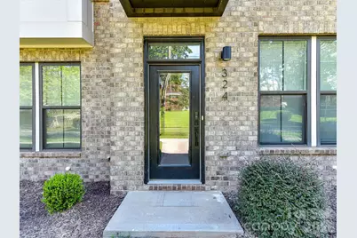 324 Yorkshire Drive, Charlotte, NC 28217 - Photo 3