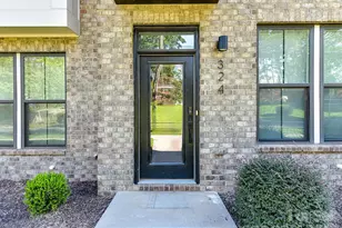 324 Yorkshire Dr, Charlotte, NC 28217 - Photo 3