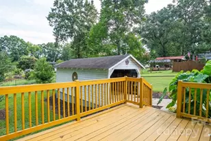 1476 Hickory Ave, Albemarle, NC 28001 - Photo 21