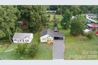 1476 Hickory Avenue, Albemarle, NC 28001 - Photo 27