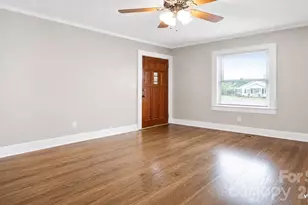 1476 Hickory Ave, Albemarle, NC 28001 - Photo 7