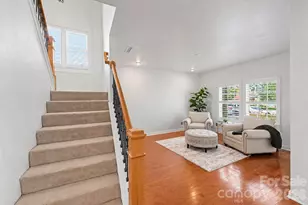 329 Farm Springs Dr, Mount Holly, NC 28120 - Photo 5