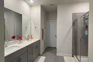 8921 Pennegrove Cir, Charlotte, NC 28214 - Photo 13