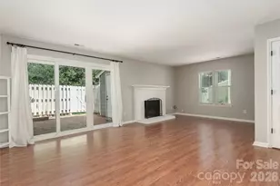 2744 Von Thuringer Ct, Charlotte, NC 28210 - Photo 9