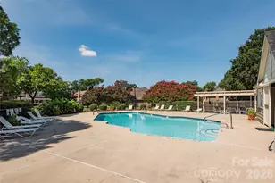 2744 Von Thuringer Ct, Charlotte, NC 28210 - Photo 27