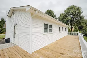 1559 Zion Hill Rd, Marion, NC 28752 - Photo 5