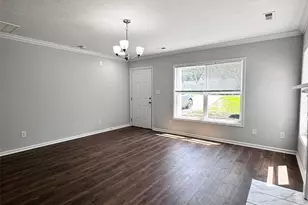 805 Mattox Ct, Charlotte, NC 28216 - Photo 7