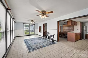 4928 Northcrest St, Claremont, NC 28610 - Photo 13