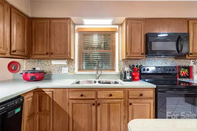 10 Surrey Run, Hendersonville, NC 28791 - Photo 13