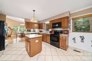 10 Surrey Run, Hendersonville, NC 28791 - Photo 15