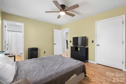 804 Southside Court, Lenoir, NC 28645 - Photo 11