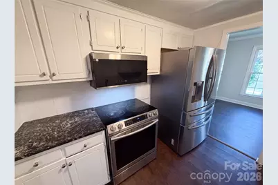 8042 Regent Park Lane, Charlotte, NC 28210 - Photo 9