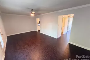 8042 Regent Park Ln, Charlotte, NC 28210 - Photo 5