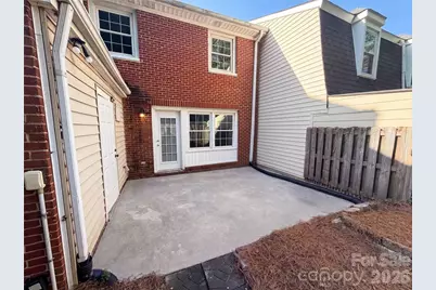 8042 Regent Park Lane, Charlotte, NC 28210 - Photo 25