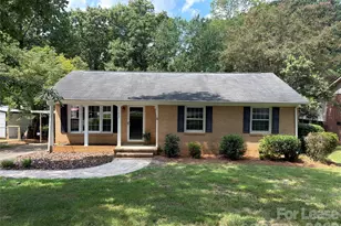 1427 Churchill Dr, Gastonia, NC 28054 - Photo 1