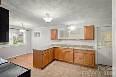 316 Hibriten Drive SW, Lenoir, NC 28645 - Photo 21