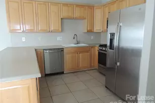14555 Adair Manor Ct, Charlotte, NC 28277 - Photo 5