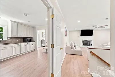 436 Peace Haven Road, Winston Salem, NC 27103 - Photo 9