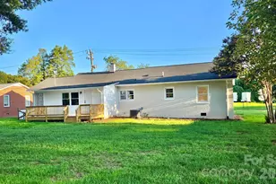 264 3rd Ave SW, Taylorsville, NC 28681 - Photo 35