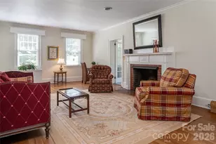 17 Lynwood Rd, Asheville, NC 28804 - Photo 9