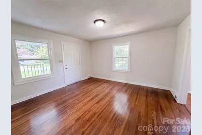 1006 Peachtree Road, Charlotte, NC 28216 - Photo 5