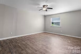 9149 Spyglass Pl, Charlotte, NC 28214 - Photo 7