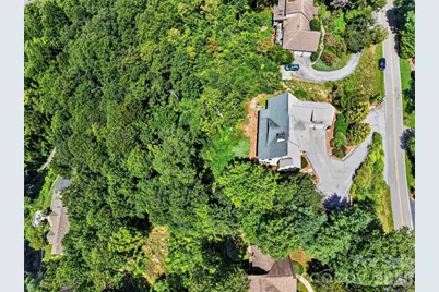 851 Sunlight Ridge Drive, Hendersonville, NC 28792 - Photo 47