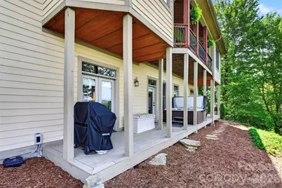 851 Sunlight Ridge Drive, Hendersonville, NC 28792 - Photo 37