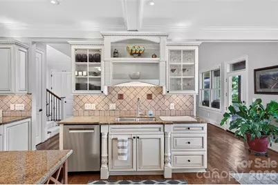 851 Sunlight Ridge Drive, Hendersonville, NC 28792 - Photo 27