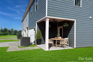 1421 Towns Valley, Fort Mill, SC 29708 - Photo 3