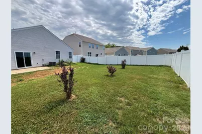 6816 Pennyroyal Way, Charlotte, NC 28216 - Photo 27
