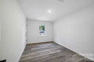 4147 2nd St NE, Hickory, NC 28601 - Photo 23