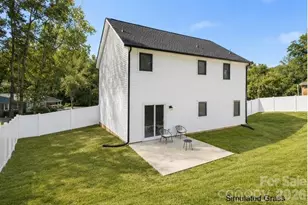 4147 2nd St NE, Hickory, NC 28601 - Photo 3