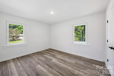4147 2nd Street NE, Hickory, NC 28601 - Photo 25
