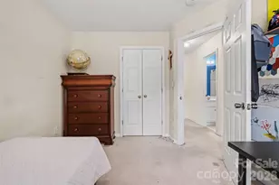4437 Craven Hill Dr, Charlotte, NC 28216 - Photo 17