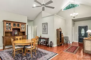 38 Mountain Crest Dr, Hendersonville, NC 28739 - Photo 17