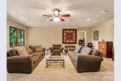 38 Mountain Crest Drive, Hendersonville, NC 28739 - Photo 43