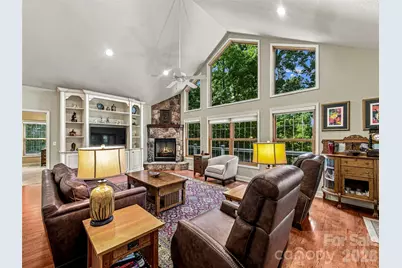 38 Mountain Crest Drive, Hendersonville, NC 28739 - Photo 19