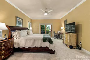 38 Mountain Crest Dr, Hendersonville, NC 28739 - Photo 35