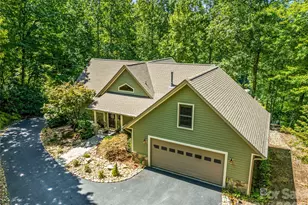 38 Mountain Crest Dr, Hendersonville, NC 28739 - Photo 5